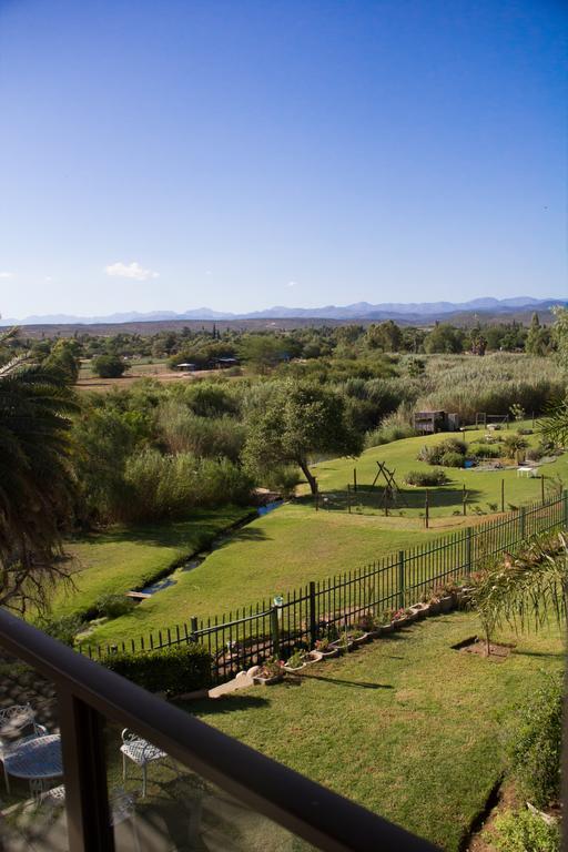 Oewerpalms View Hotel Oudtshoorn Kültér fotó